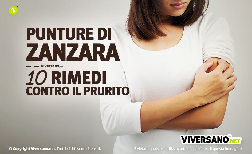 Donna che si gratta una puntura di zanzara