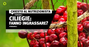 Ciliegie sfuse in un cesto